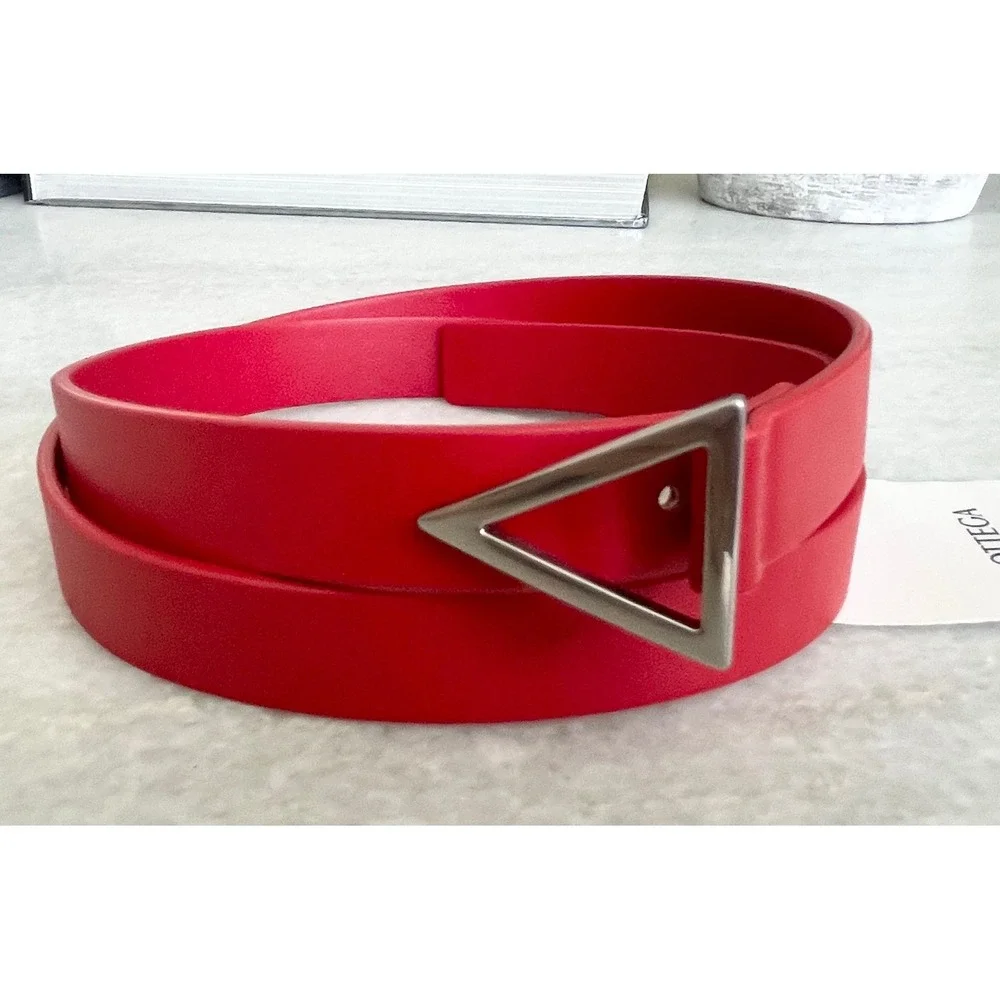 Bottega Veneta Women's French calf Leather Red Belt 657149, Italy, 95 cm